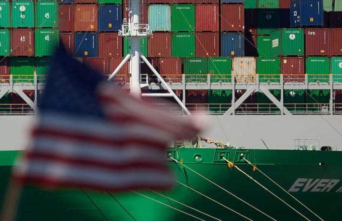 Chinese exports to the United States plunged 35% due to the impact of tariffs