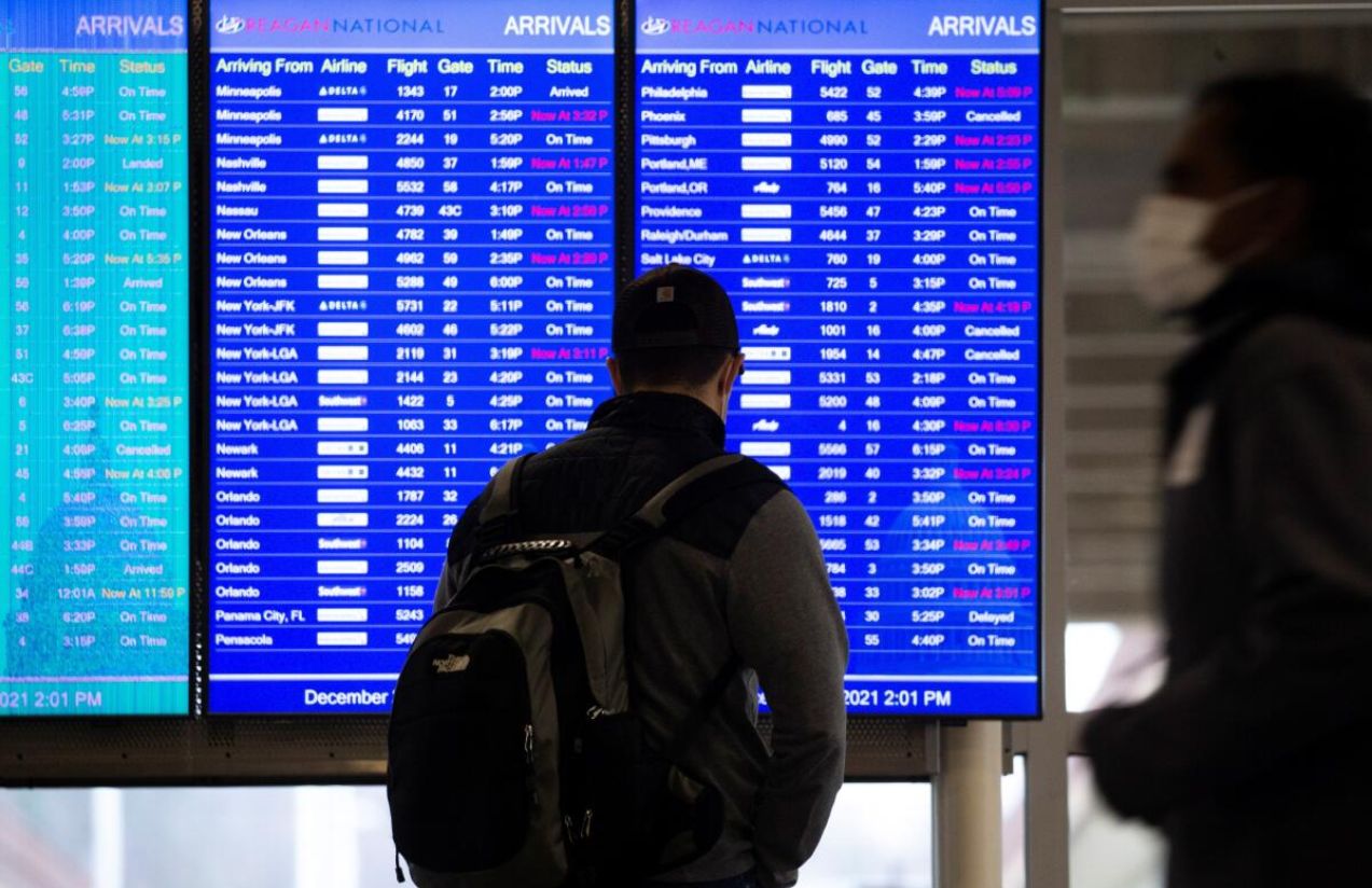 Over 4,300 flights delayed due to record temperatures across United States airports Over 4,300 flights delayed due to record temperatures across United States airports