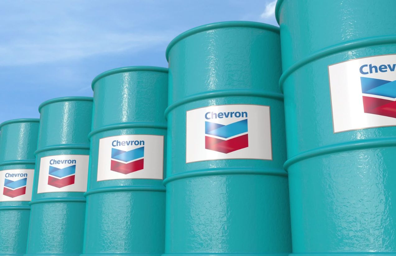 United States considers allowing Chevron's limited return to Venezuela amid renewed pressure on Maduro