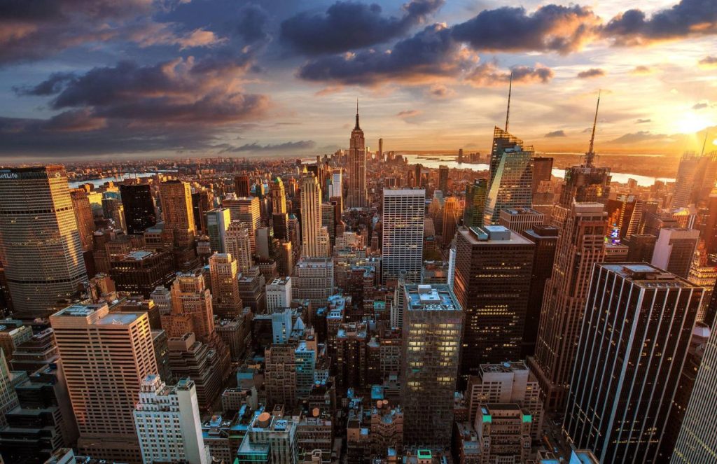 Magnitude 3.0 earthquake shakes New York and New Jersey without causing damage The city of New York as seen from a skyscraper