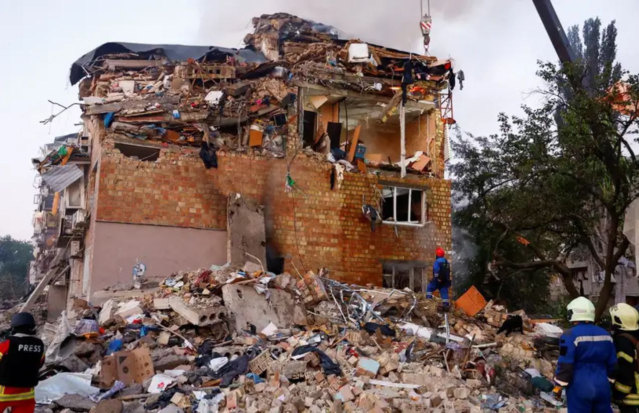 Brutal russian attack leaves at least 18 dead in central Kyiv Brutal russian attack leaves at least 18 dead in central Kyiv