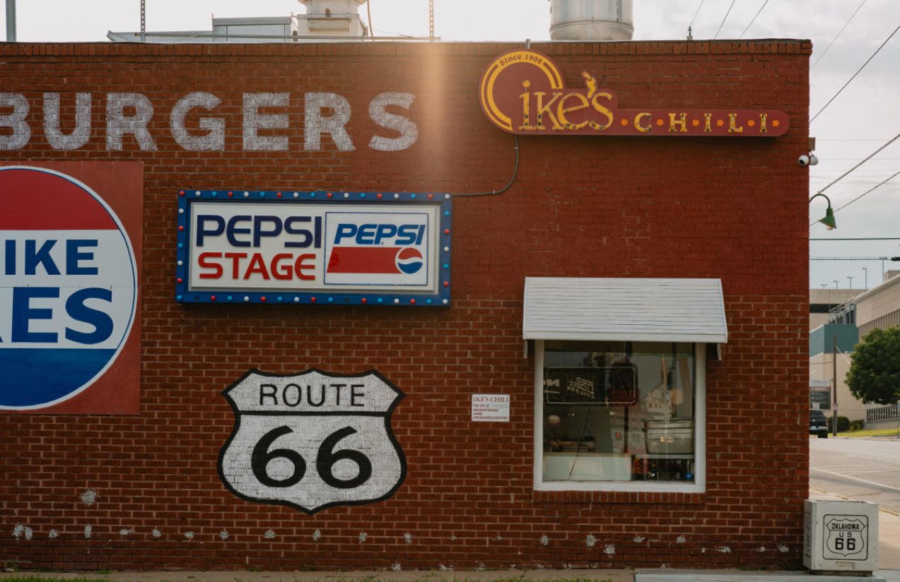 United States restaurants on the brink: Can they survive rising costs and cautious customers?