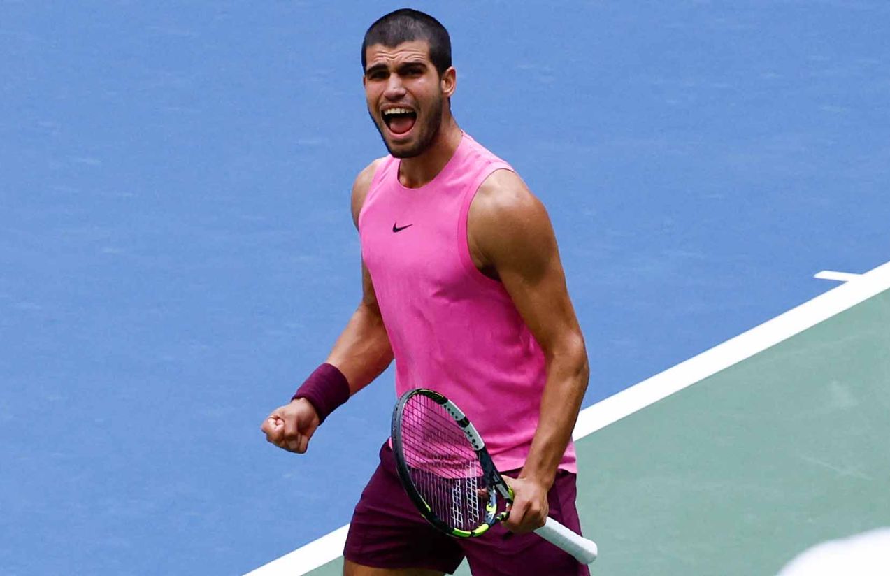 The Spanish tennis player celebrating his victory and advance to the final with euphoria