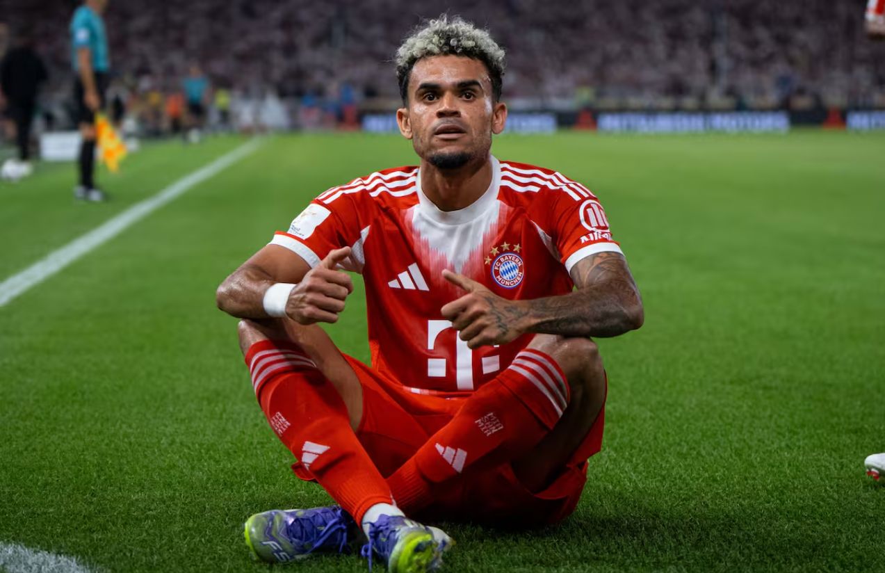 Bayern Munich celebrates Luis Díaz’s great performance against Hamburg Bayern Munich celebrates Luis Díaz’s great performance against Hamburg