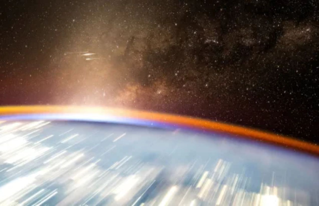 From orbit: The stunning video of Elon Musk’s satellites seen from the ISS From orbit: The stunning video of Elon Musk’s satellites seen from the ISS