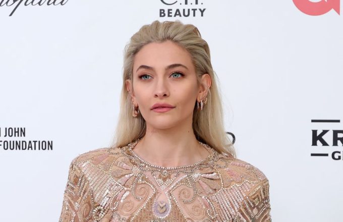 Paris Jackson receives $65 million from her father’s estate, rekindling tensions with executors Paris Jackson posing for the cameras in a beautiful dress on a red carpet