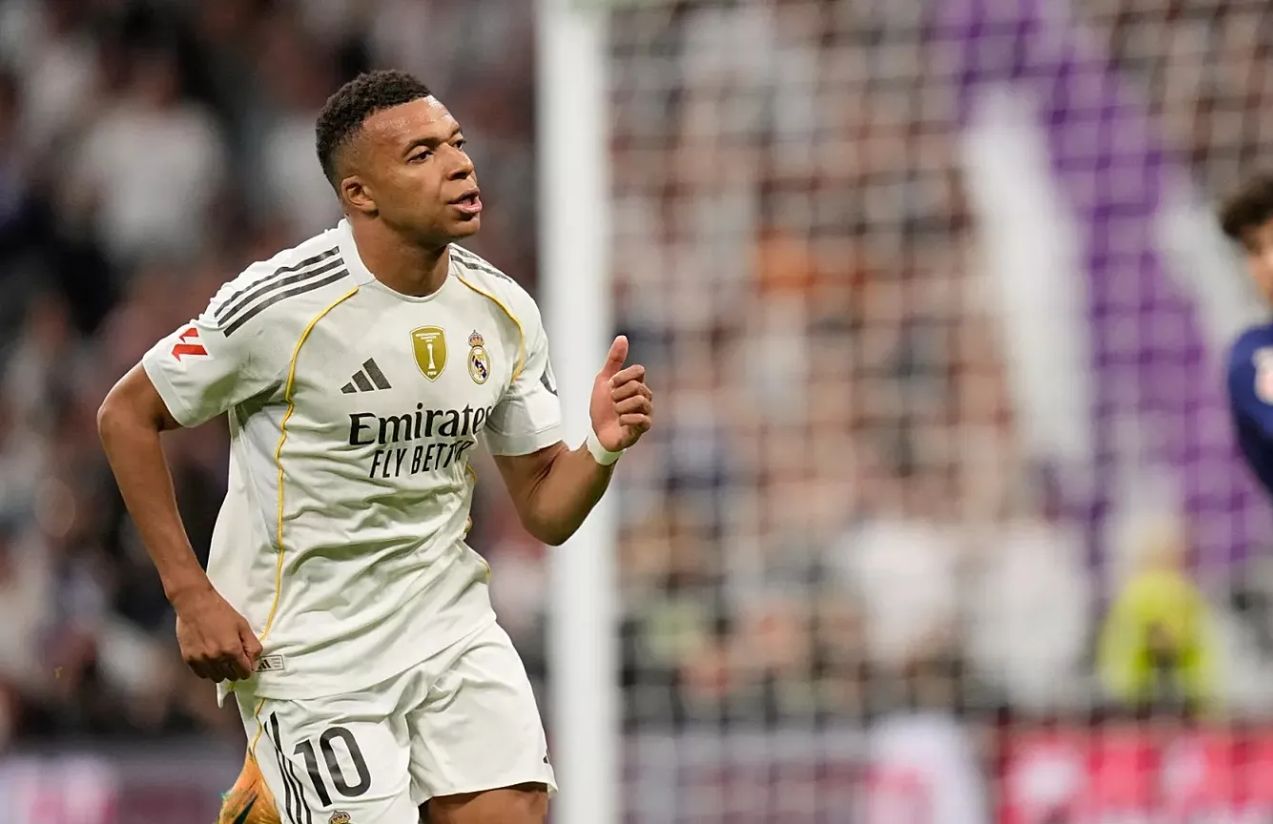 Real Madrid ends losing streak with a key victory in LaLiga Mbappé celebrating one of his goals today