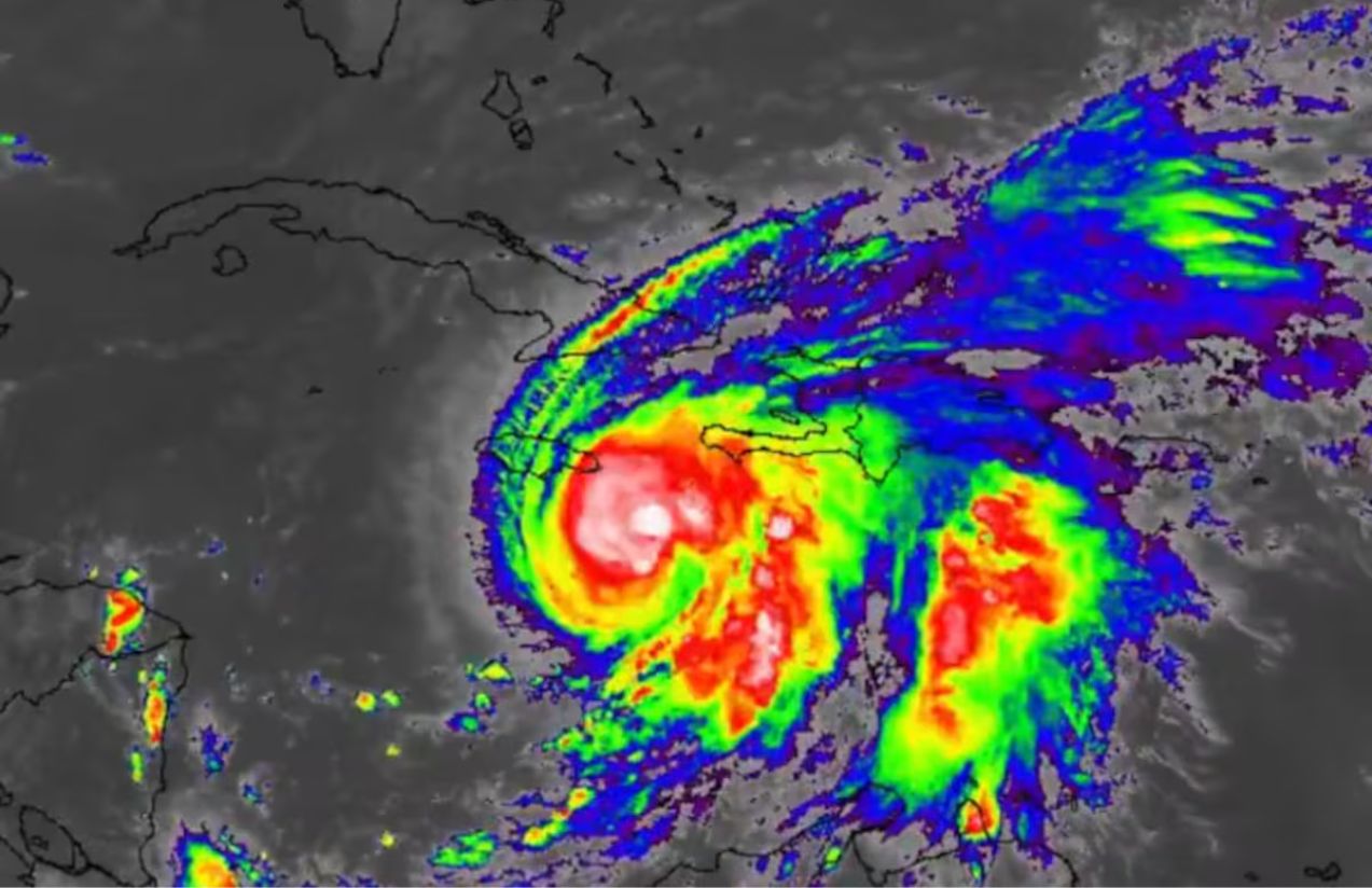 The hurricane Melissa reaches category 4 and sparks alarm in jamaica The hurricane Melissa reaches category 4 and sparks alarm in jamaica