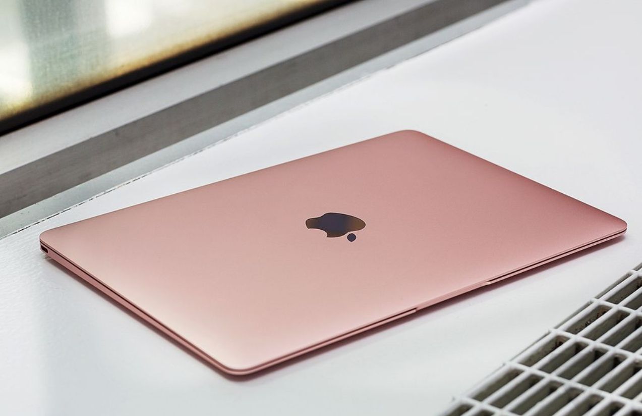 Apple enters the low-cost laptop market to compete with Chromebooks and Windows Apple enters the low-cost laptop market to compete with Chromebooks and Windows