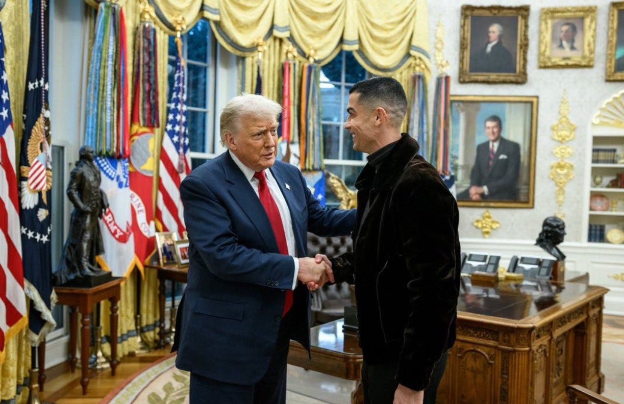 Cristiano Ronaldo dazzles at the White House and receives praise from Trump Cristiano Ronaldo dazzles at the White House and receives praise from Trump