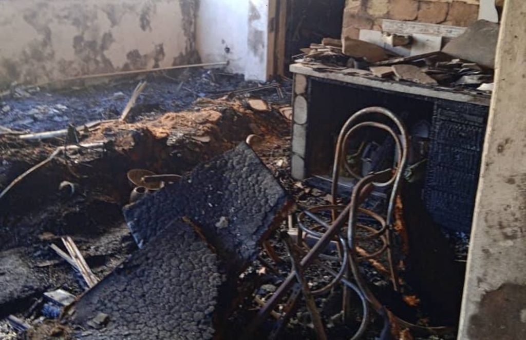 An apartment with all its furniture burned after the fire