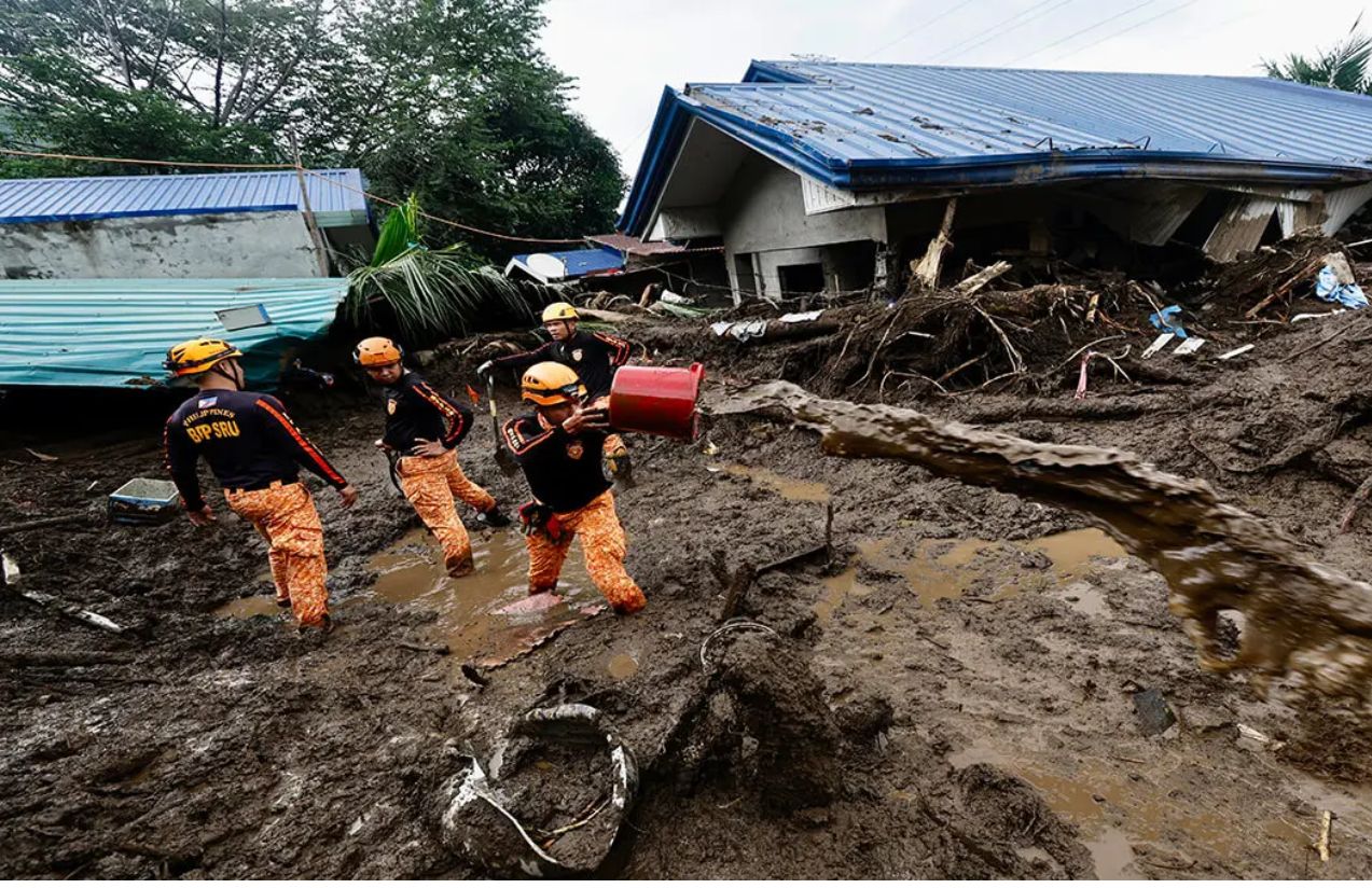 More than 1,000 dead in historic storms across Asia: Authorities declare full emergency More than 1,000 dead in historic storms across Asia: Authorities declare full emergency