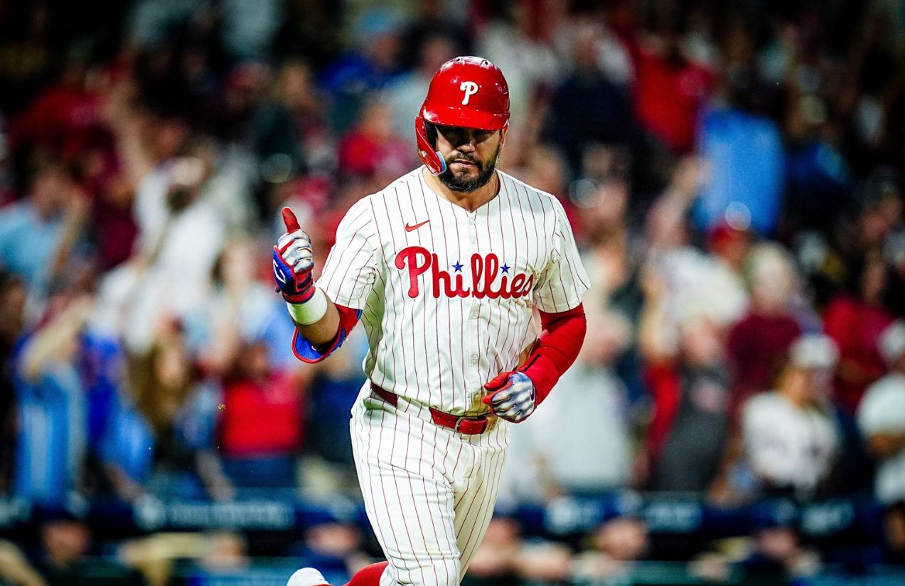 Kyle Schwarber stays in Philadelphia with a multimillion dollar deal after a historic season Kyle Schwarber stays in Philadelphia with a multimillion dollar deal after a historic season