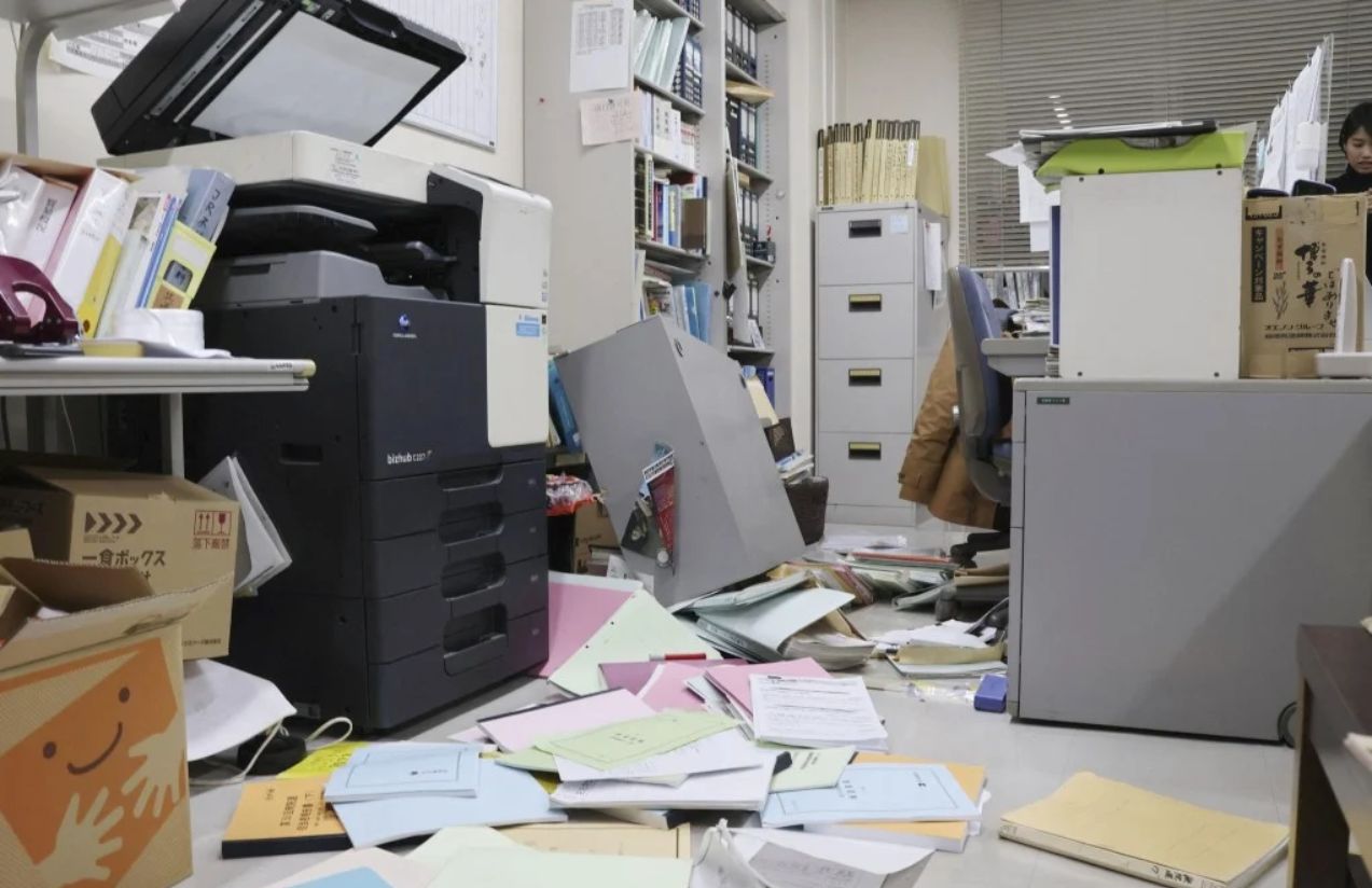 An office completely disorganized after the earthquake in Japan