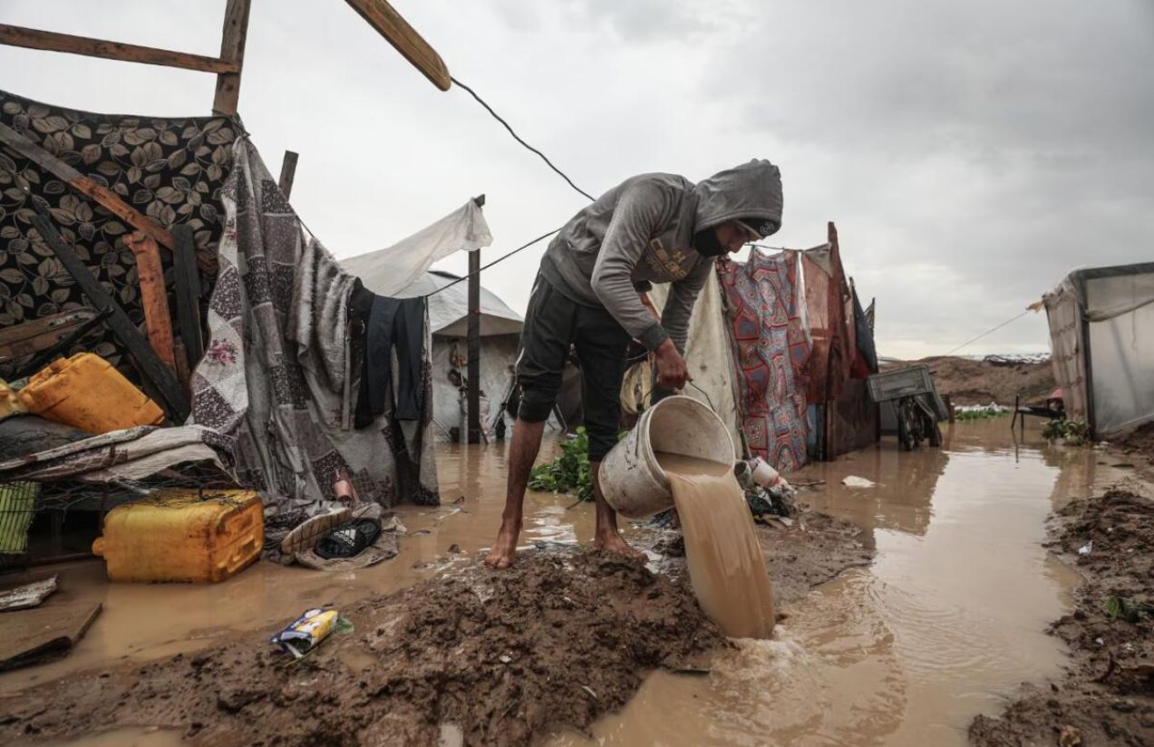 Deadly storms worsen the humanitarian crisis in Gaza and leave new victims Deadly storms worsen the humanitarian crisis in Gaza and leave new victims