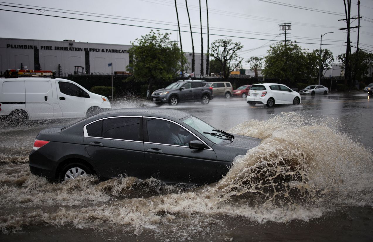 Heavy rains and flash floods batter Southern California during the holiday season