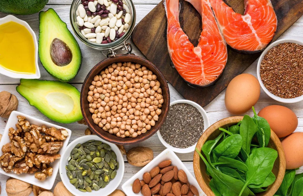 8 foods that help lower cholesterol and improve cardiovascular health