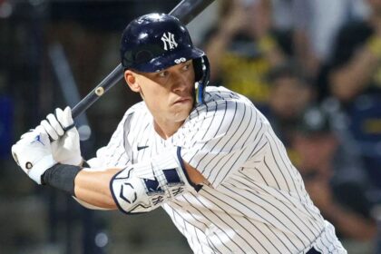 The Yankees player about to hit a home run in the middle of one of his at-bats in the batter’s box