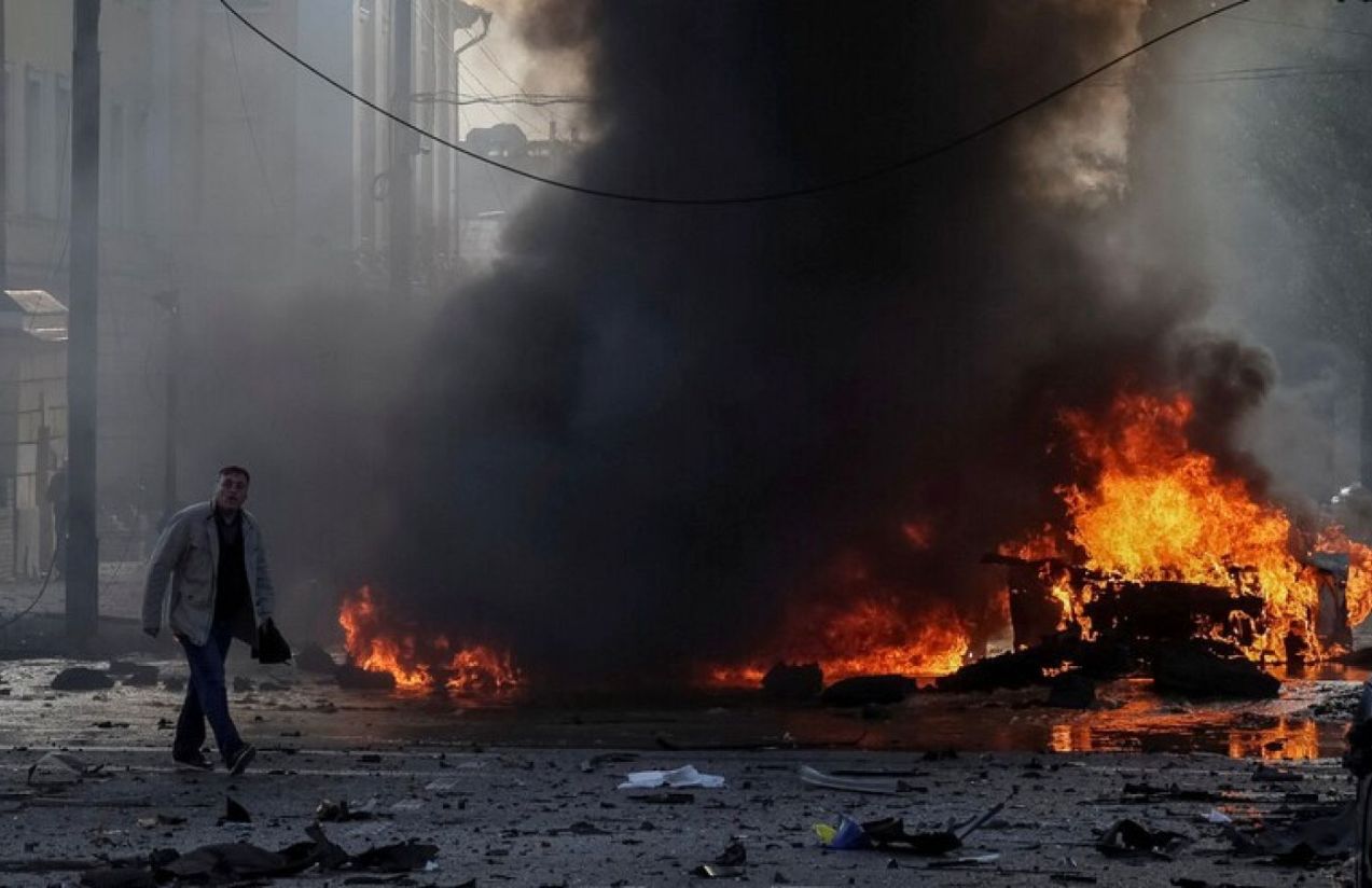 Russia launches its Oreshnik hypersonic missile at Ukraine after claiming an attack on Putin’s residence