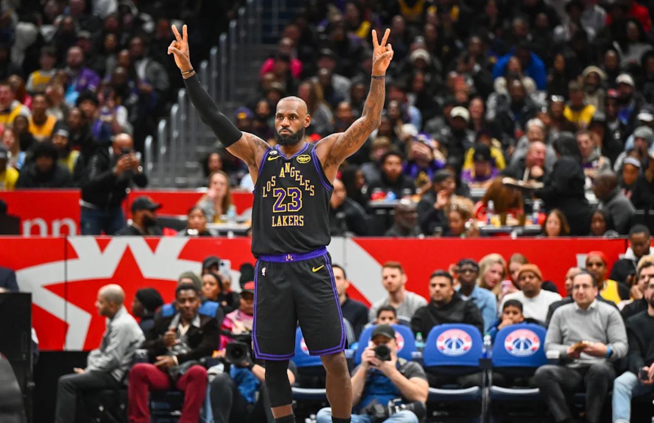 LeBron James and the Lakers ready for an “explosive divorce,” according to NBA expert