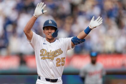 Edman performing the Dodgers’ typical celebration after hitting a base hit