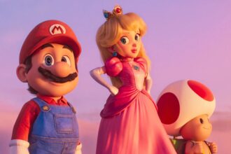Mario, Princess Peach, and Toad looking at the horizon from a mountain
