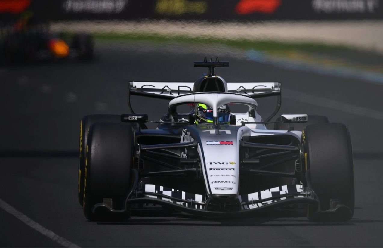Checo Pérez finishes 16th in Australia as Cadillac makes Its Formula 1 debut