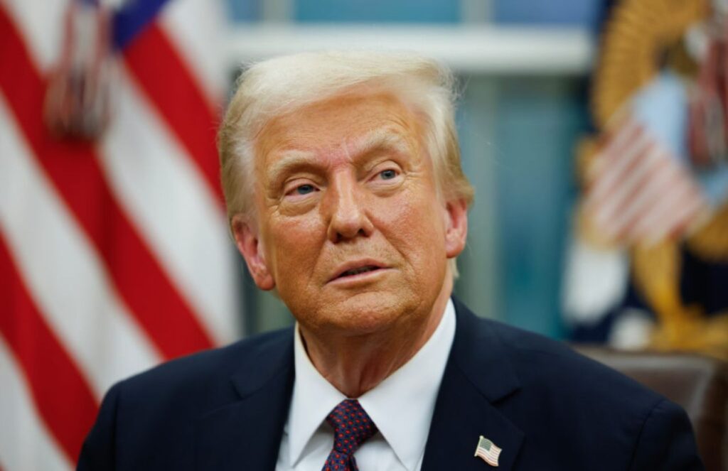 Donald Trump announces ICE agents will be sent to airports to strengthen security in the United States Donald Trump with a very peculiar expression, staring at a fixed point in his office