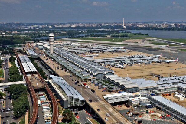 One of the airports in Washington seen from above, with all its airplanes and cars parked