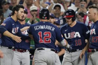 United States eliminates the Dominican Republic with a controversial strike in the World Baseball Classic