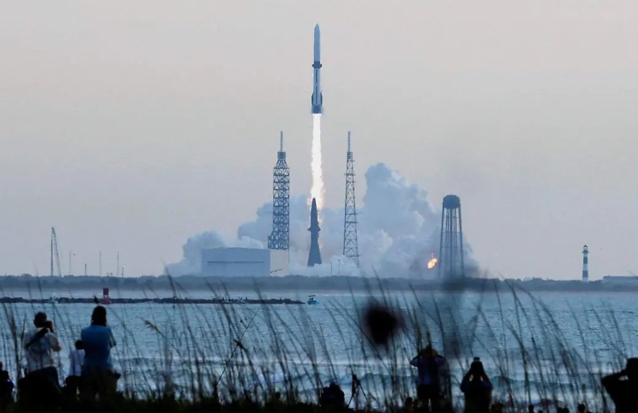 Blue Origin makes history: launches a rocket with a reused booster for the first time