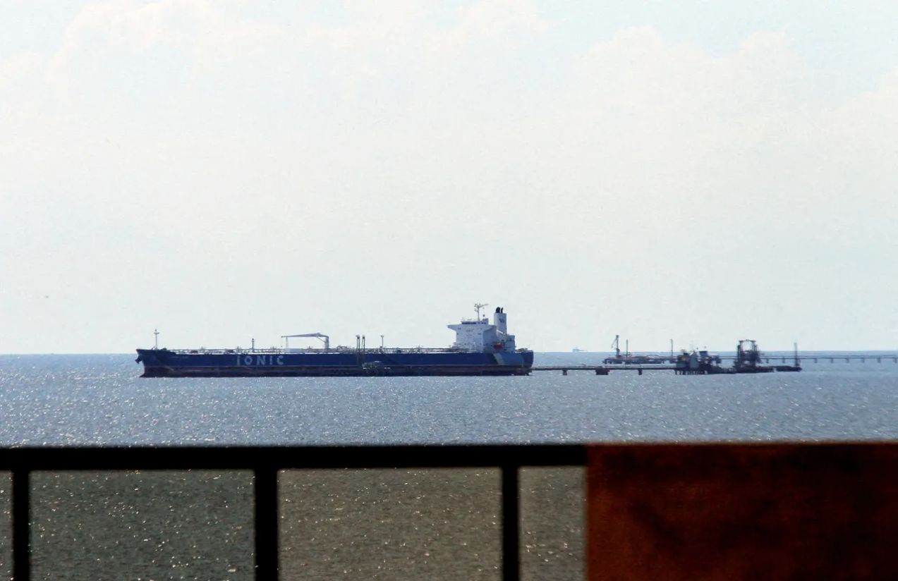 Donald Trump says empty oil tankers are heading to the United States amid global energy tensions