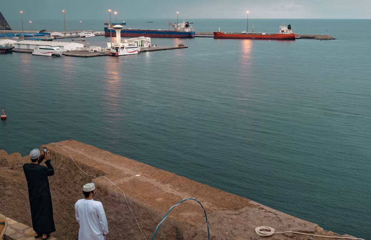 Escalation in the Middle East Iran shuts down the Strait of Hormuz again during negotiations with the United States