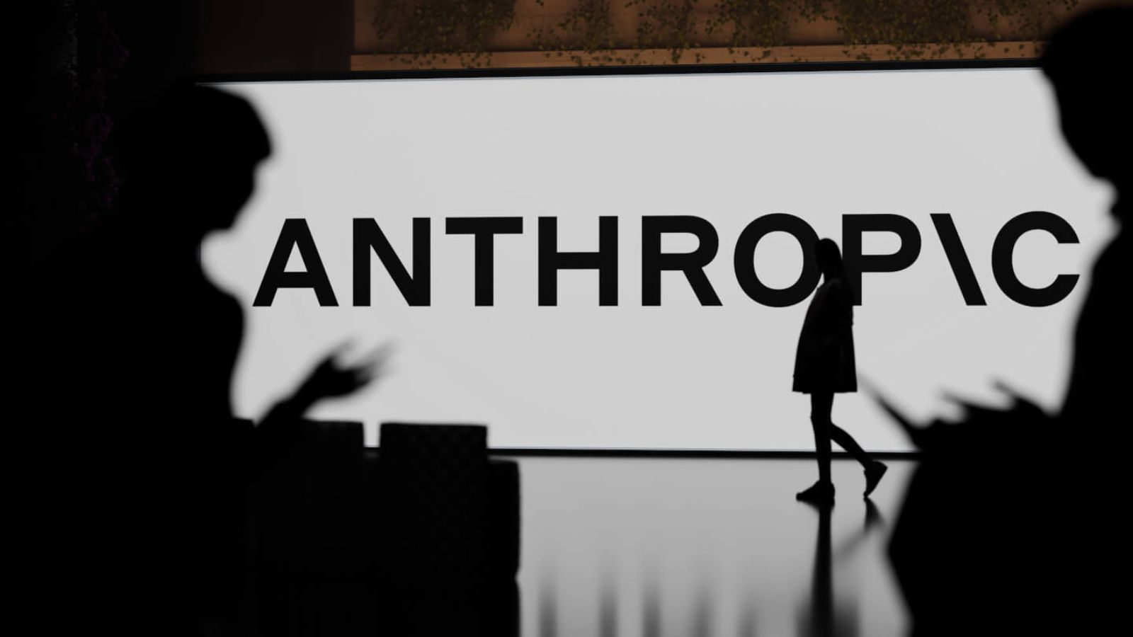Anthropic surpasses OpenAI and moves closer to a historic valuation