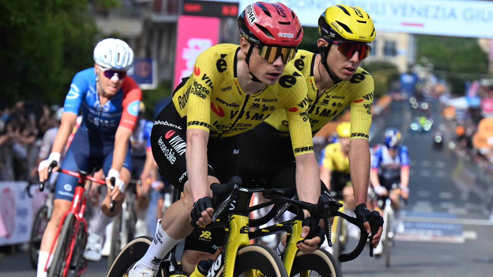 Jonas Vingegaard conquers Blockhaus and earns an unforgettable victory