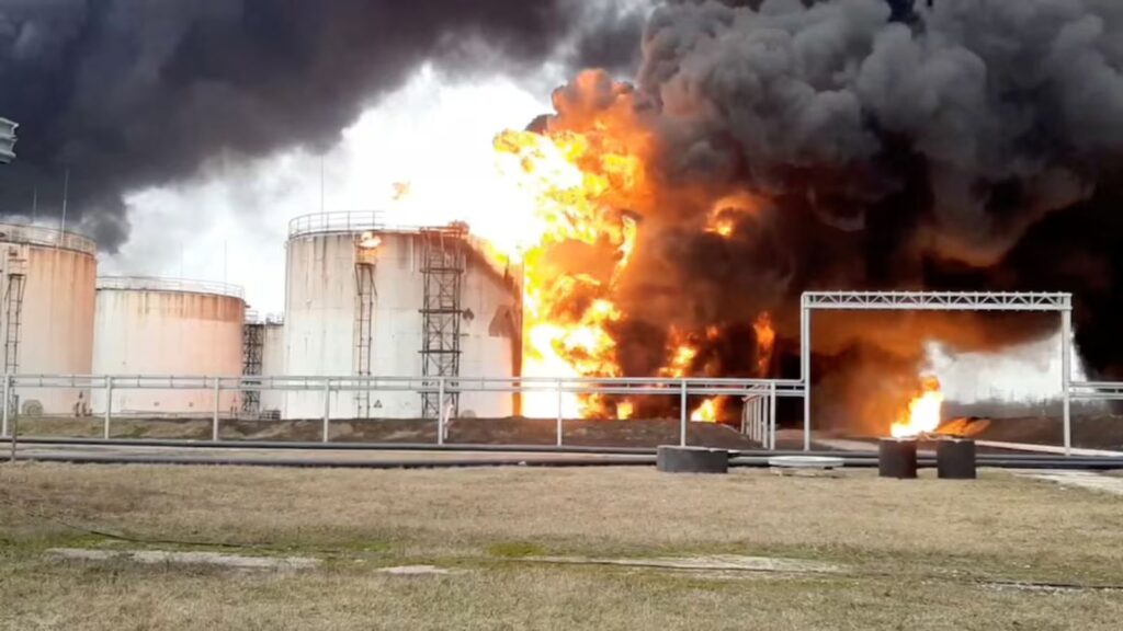 A Russian oil facility on fire after the Ukrainian attack.