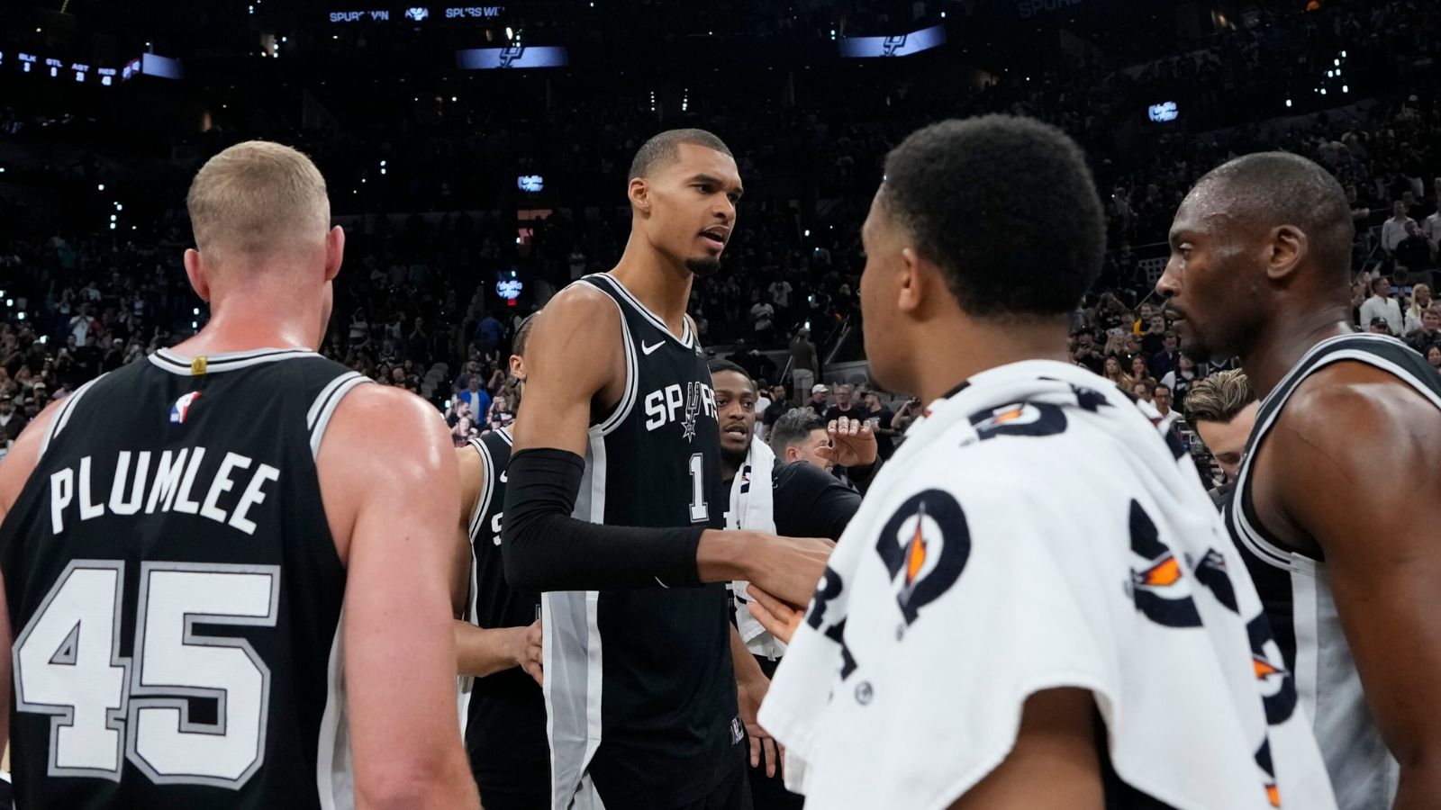 San Antonio Spurs survive and force a dramatic Game 7 against the Oklahoma City Thunder San Antonio Spurs survive and force a dramatic Game 7 against the Oklahoma City Thunder