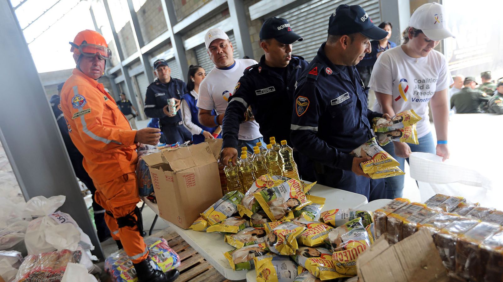 Civil society steps up as Caracas faces ongoing emergency