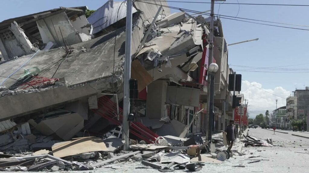 A Jollibee restaurant in Thailand completely destroyed after the powerful earthquake