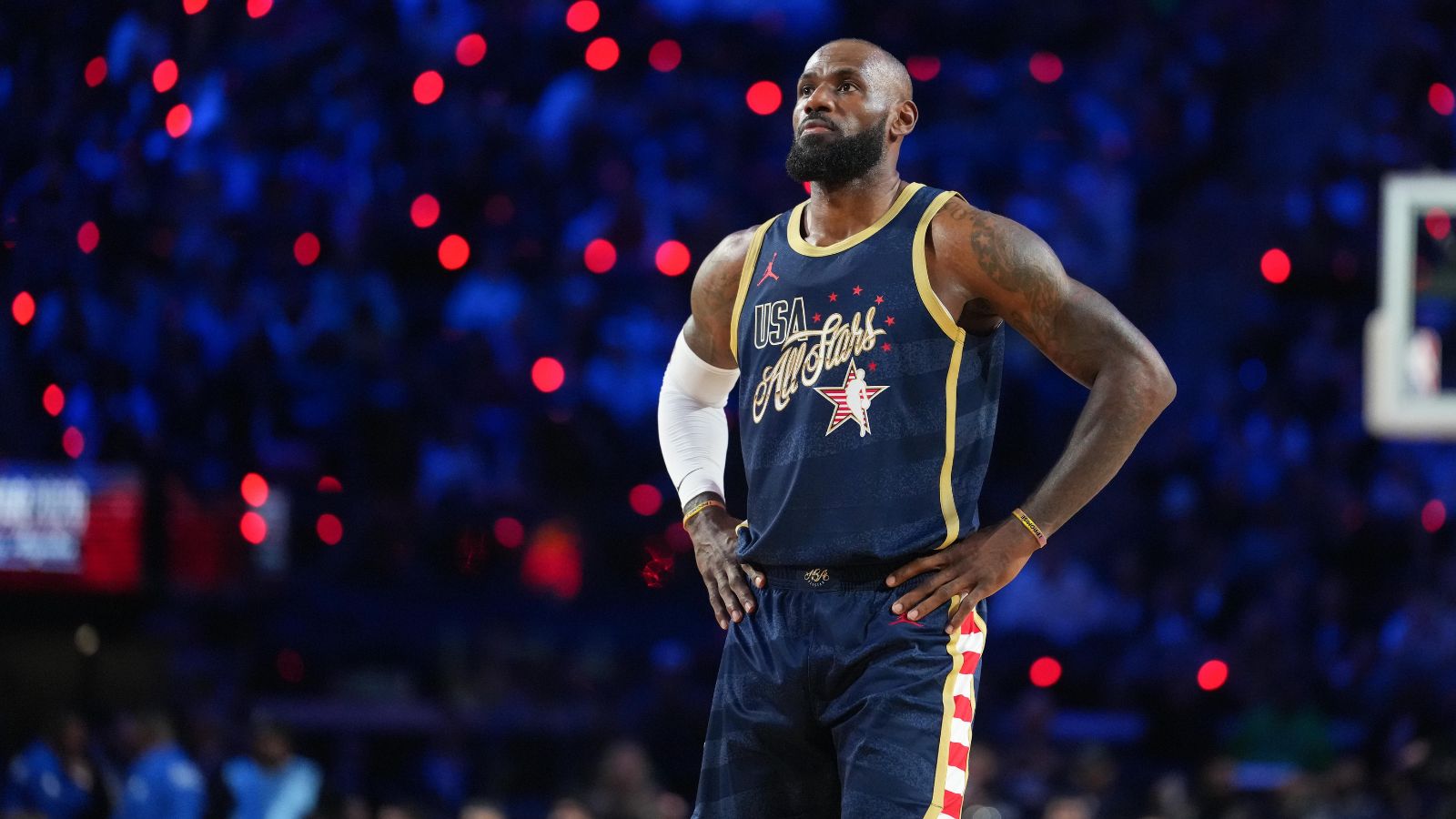 King LeBron looking up at the sky while wearing this year's NBA All-Star Game uniform