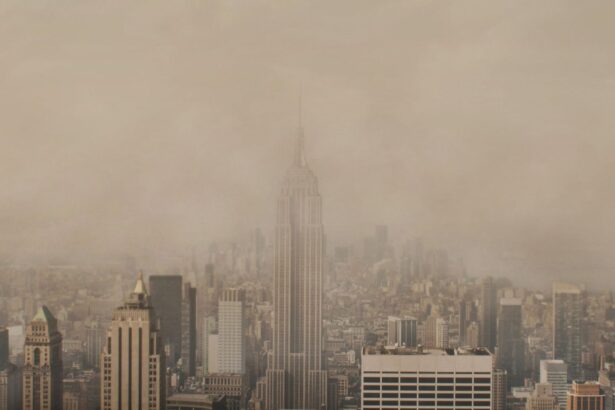 A panoramic photograph of New York City covered by pollution so dense that it blocks out the sunlight
