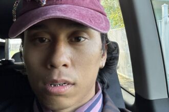 he rescued man taking a selfie inside his car while driving