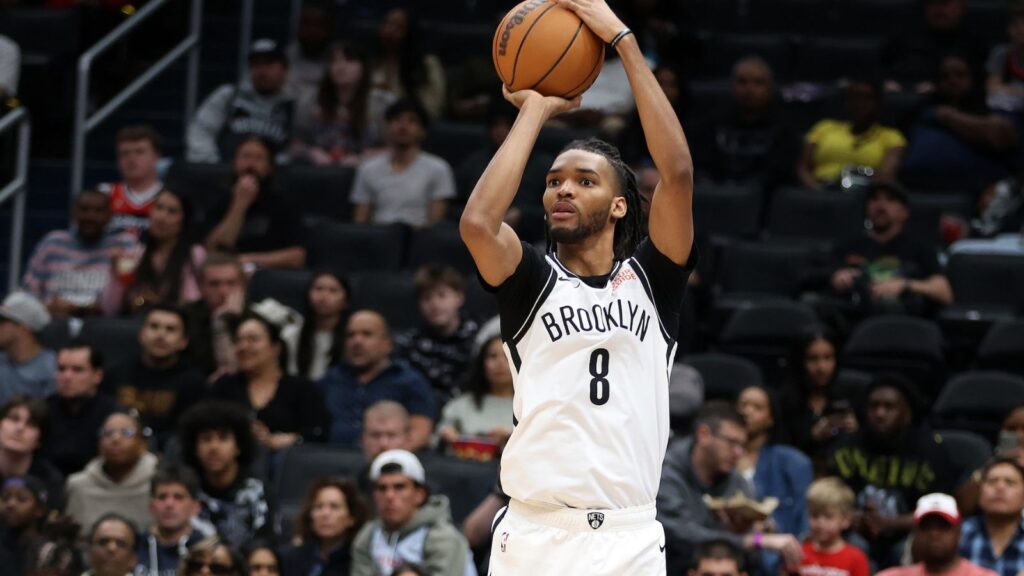 Ziaire Williams joins the Lakers eager to showcase his talent The young former Brooklyn Nets player is about to shoot a three-pointer in the middle of a game