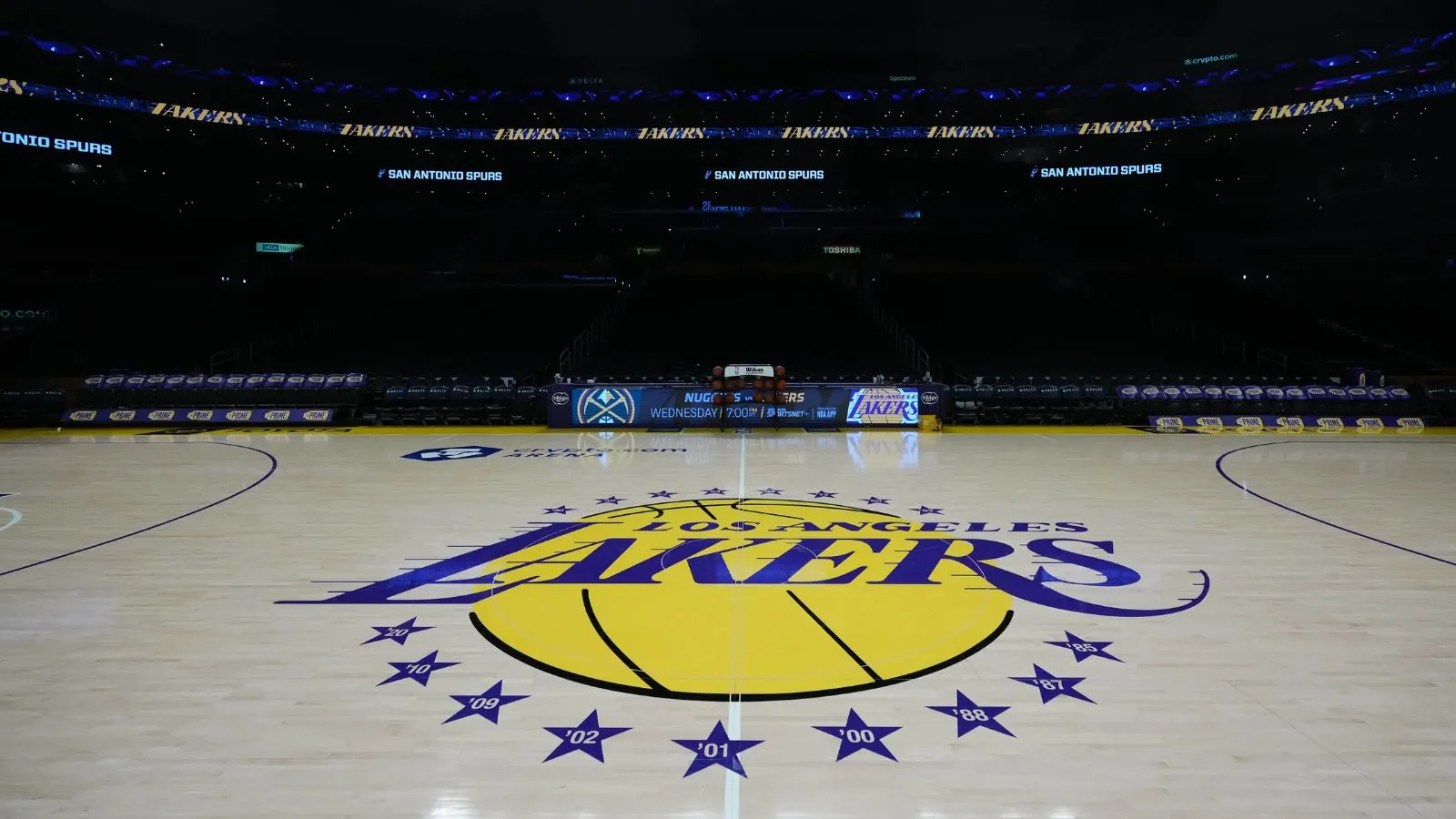 Patrick Soon-Shiong keeps his 4% Lakers stake amid ownership shake-up