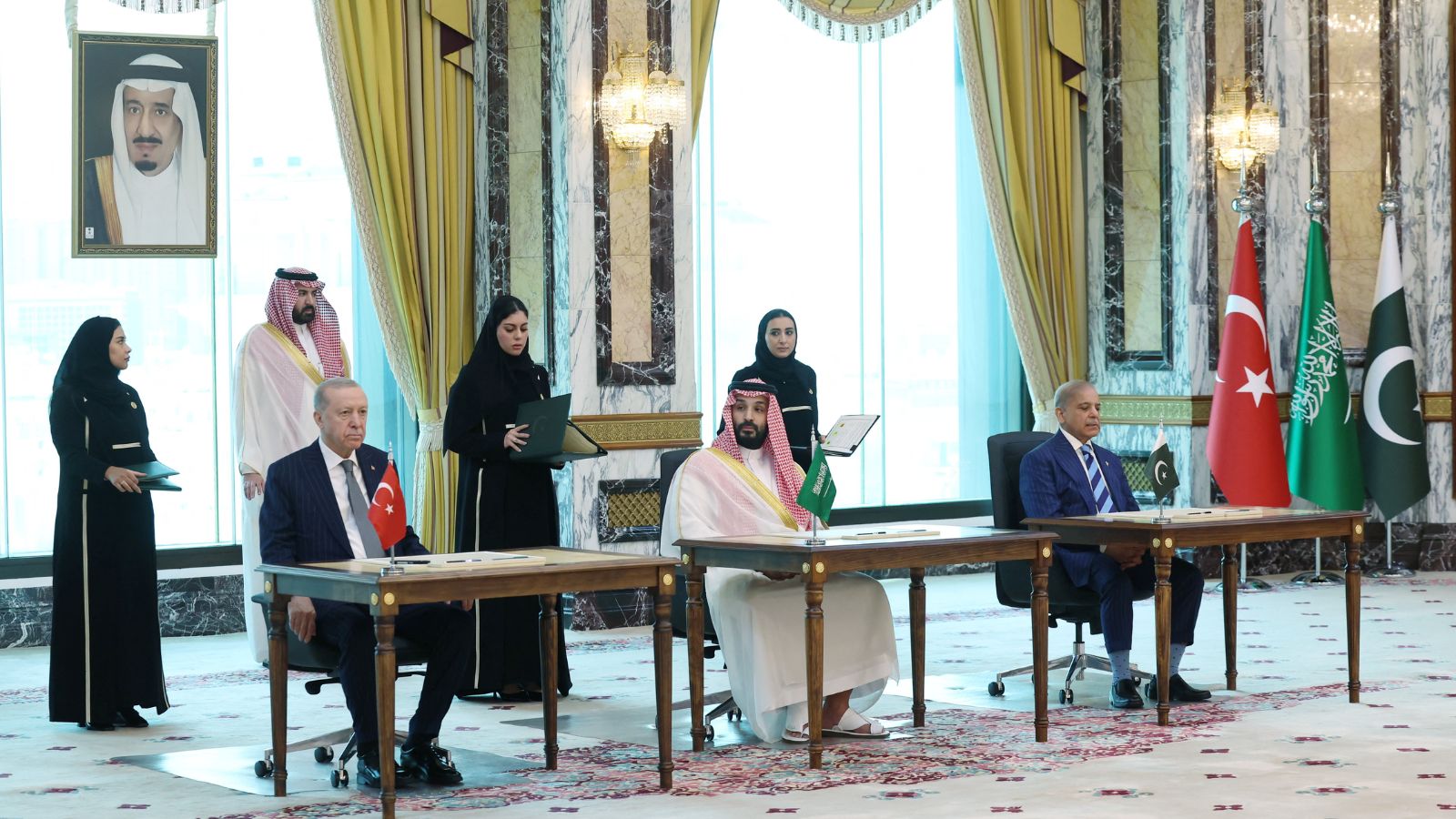 Saudi Arabia, Turkey and Pakistan shock the world with new defense agreement