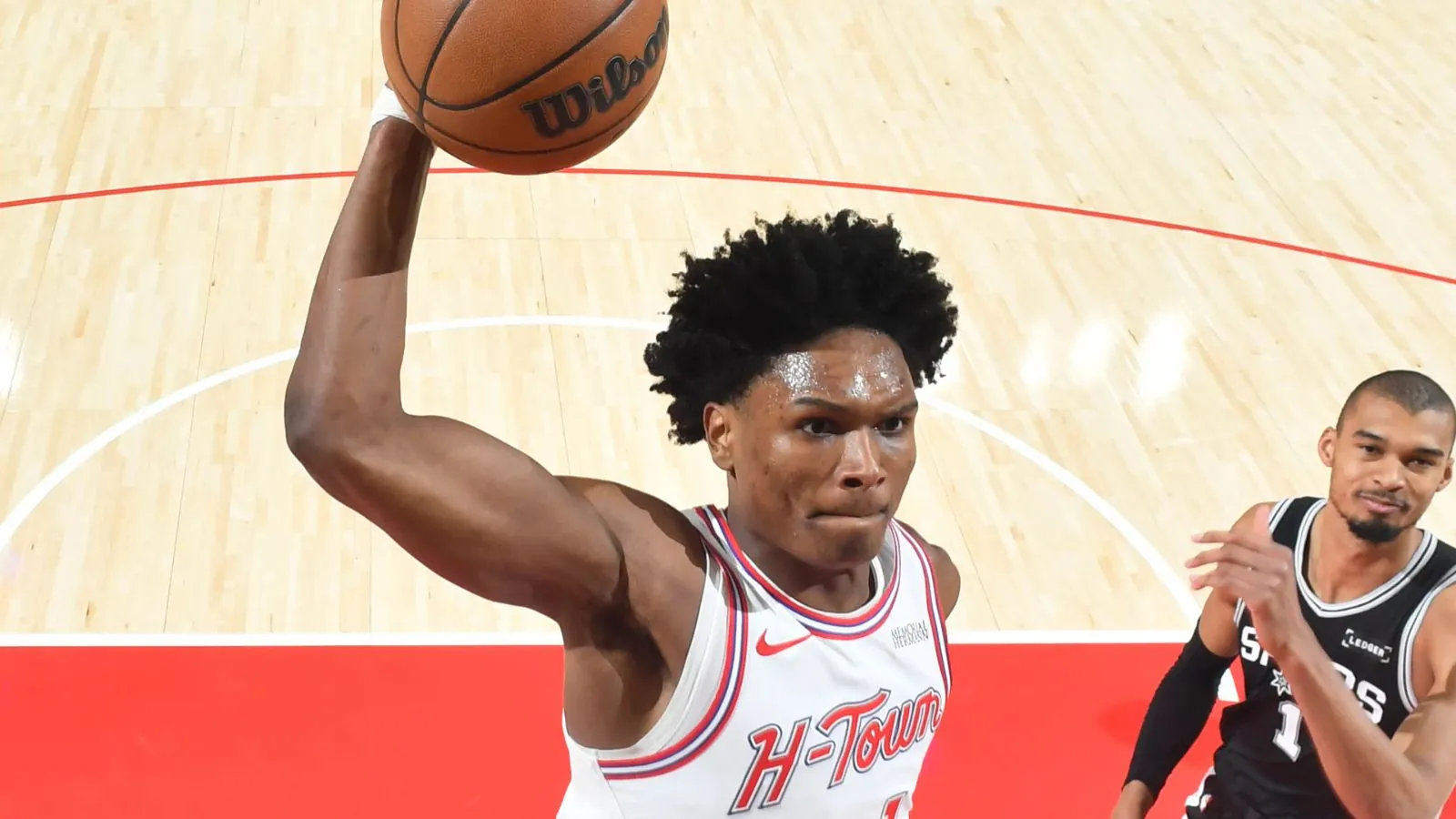 Amen Thompson secures his future with the Rockets with a $208 million contract Amen Thompson secures his future with the Rockets with a $208 million contract