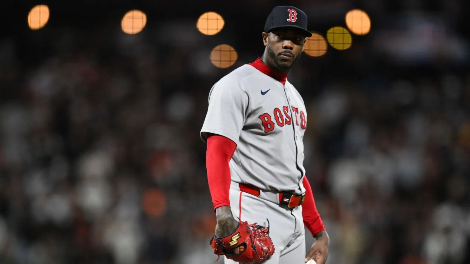 Aroldis Chapman makes MLB history with 400th career save Aroldis Chapman makes MLB history with 400th career save
